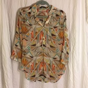 NWOT modern sheer 1/4 button-up
